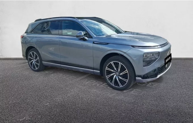 XPENG G9 Autonomie Etendue extérieur trois quart avant droit 9200516