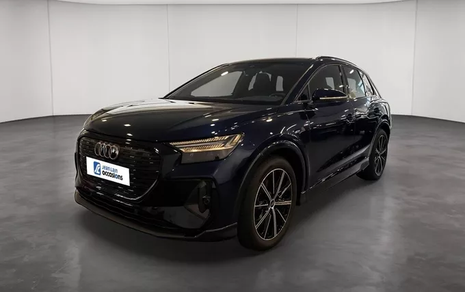 AUDI Q4 E-TRON 45 285 ch 82 kWh extérieur trois quart avant gauche 2132077