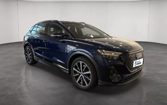 AUDI Q4 E-TRON 45 285 ch 82 kWh extérieur trois quart avant droit 2132077