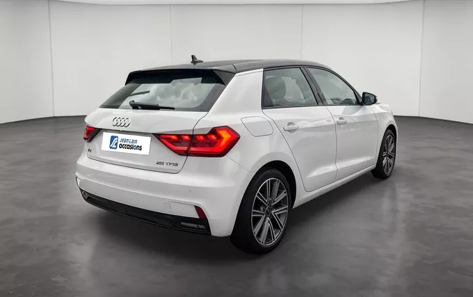 AUDI A1 Sportback 25 TFSI 95 ch BVM5 Advanced extérieur trois quart arrière droit 2132316