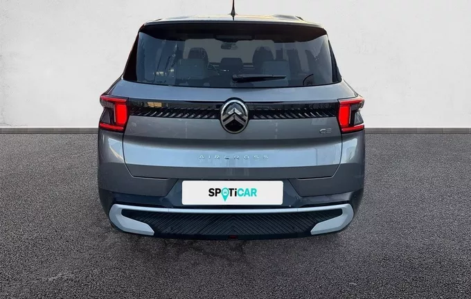 CITROEN C3 AIRCROSS Hybride 145 e-DCS6 Max extérieur trois quart arrière droit 991002