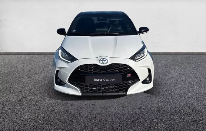 TOYOTA YARIS Hybride 130h GR Sport extérieur avant 66998