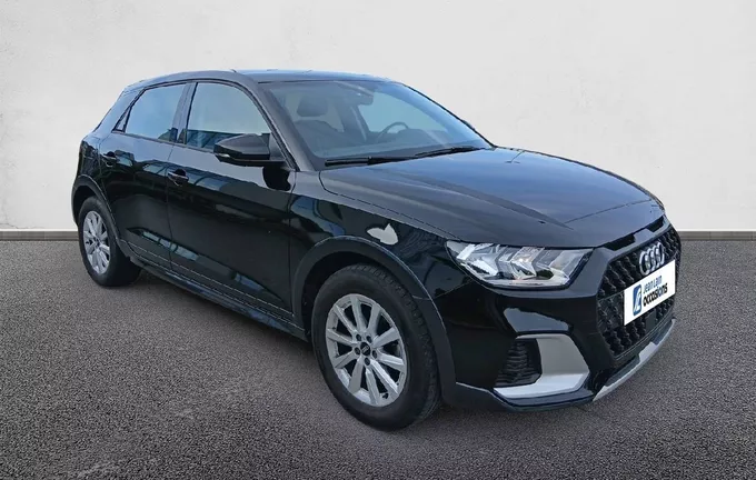 AUDI A1 Citycarver 30 TFSI 110 ch S tronic 7 Design extérieur trois quart avant droit 2127267