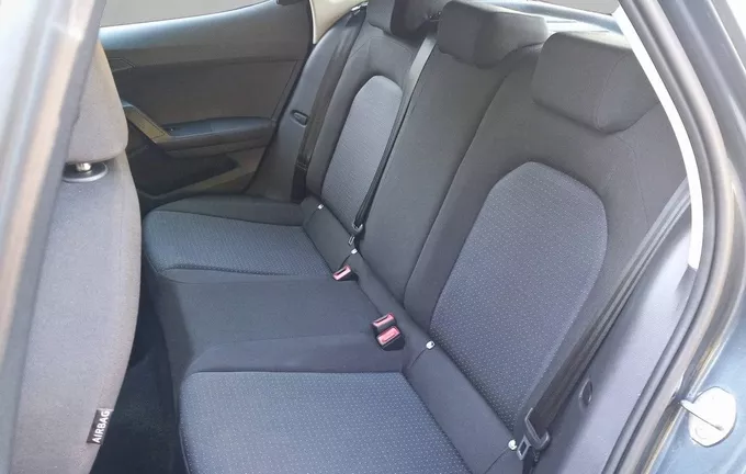 SEAT IBIZA 1.0 TSI 95 ch S/S BVM5 Copa photo 17 2126271