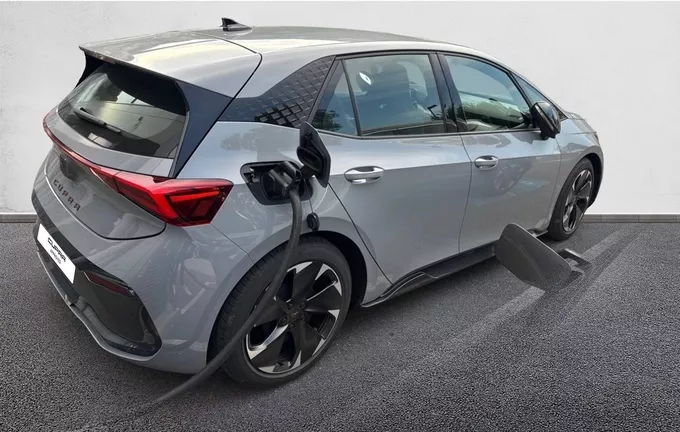 CUPRA BORN 204 ch One extérieur avant 3969