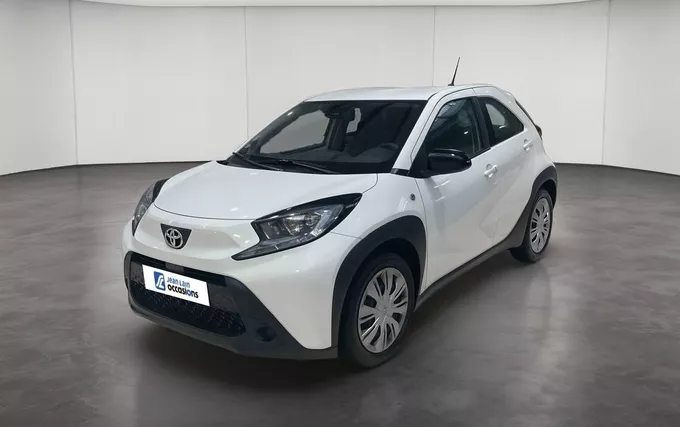 TOYOTA AYGO X 1.0 VVT-i 72 Dynamic extérieur trois quart avant gauche 1103945