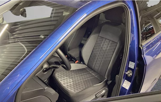 VOLKSWAGEN TAIGO 1.0 TSI 116 DSG7 R-Line Edition extérieur trois quart arrière droit 2120711