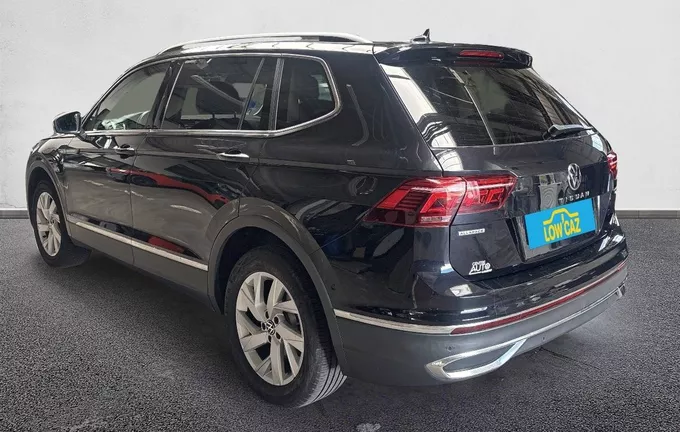VOLKSWAGEN TIGUAN 2.0 TDI 200ch DSG7 4Motion Elegance Exclusive extérieur trois quart arrière gauche 213189