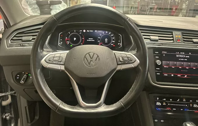 VOLKSWAGEN TIGUAN 2.0 TDI 200ch DSG7 4Motion Elegance Exclusive photo 12 213189