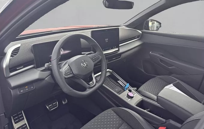 VOLKSWAGEN T-ROC 1.5 eTSI EVO2 Hybrid 150 ch DSG7 R-Line photo 11 5526