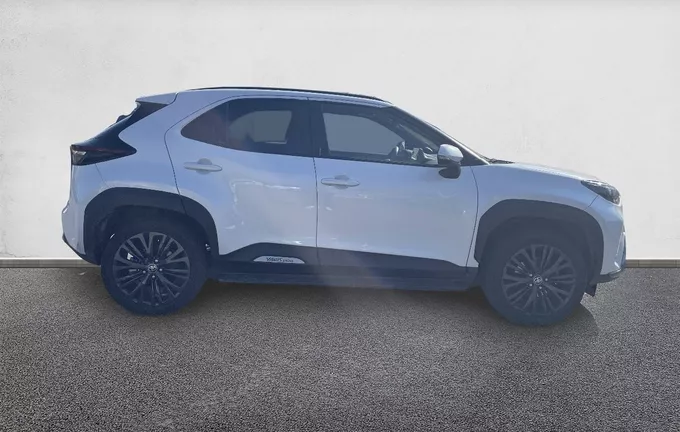 TOYOTA YARIS CROSS Hybride 116h AWD-i Trail (marchepieds standardisés) extérieur côté droit 1103605
