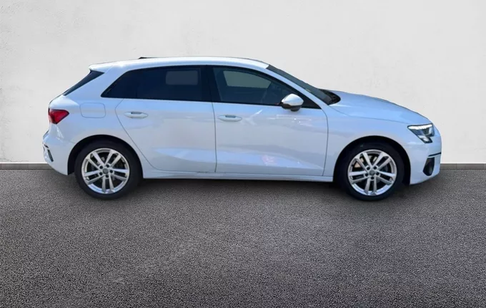 AUDI A3 Sportback 40 TDI 200 S tronic 7 Quattro Design Luxe extérieur côté droit 2129220