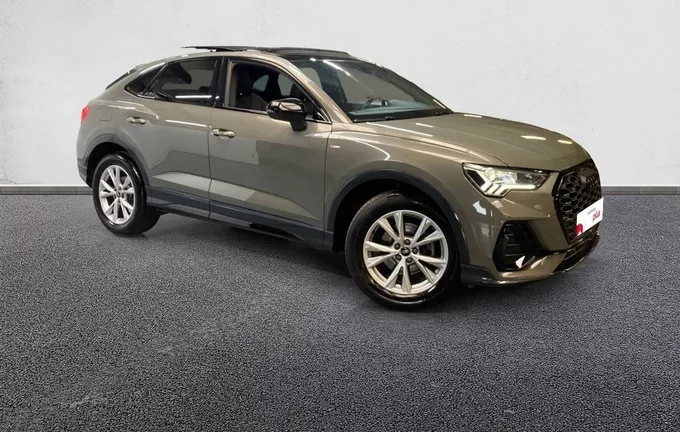 AUDI Q3 Sportback 35 TFSI 150 ch S tronic 7 S line plus extérieur trois quart avant droit 2126010