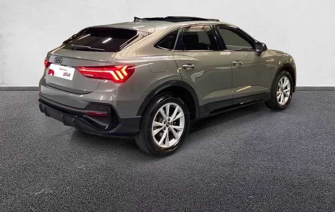 AUDI Q3 Sportback 35 TFSI 150 ch S tronic 7 S line plus extérieur trois quart arrière droit 2126010