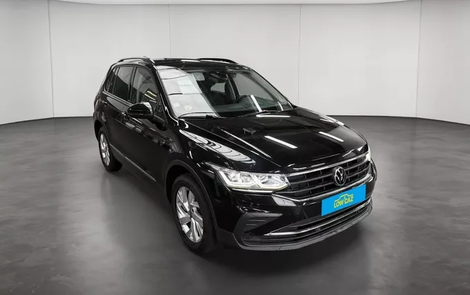 VOLKSWAGEN TIGUAN 2.0 TDI 150ch DSG7 4Motion Active extérieur trois quart avant droit 213660