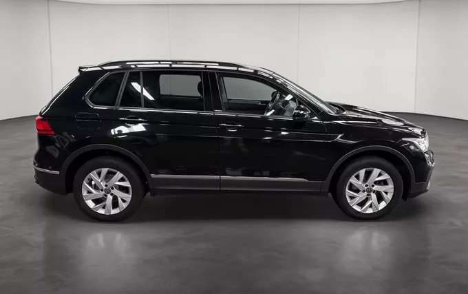 VOLKSWAGEN TIGUAN 2.0 TDI 150ch DSG7 4Motion Active extérieur côté droit 213660
