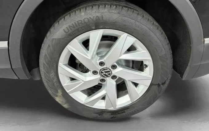 VOLKSWAGEN TIGUAN 2.0 TDI 150ch DSG7 4Motion Active photo 9 213660