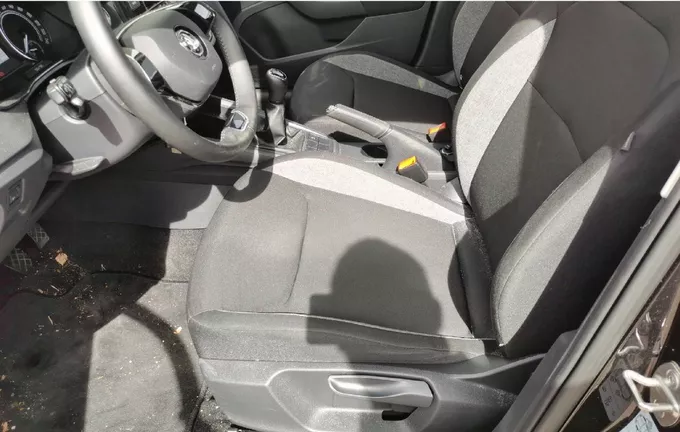 SKODA KAMIQ 1.0 TSI 95 ch BVM5 Active extérieur trois quart arrière droit 2131295