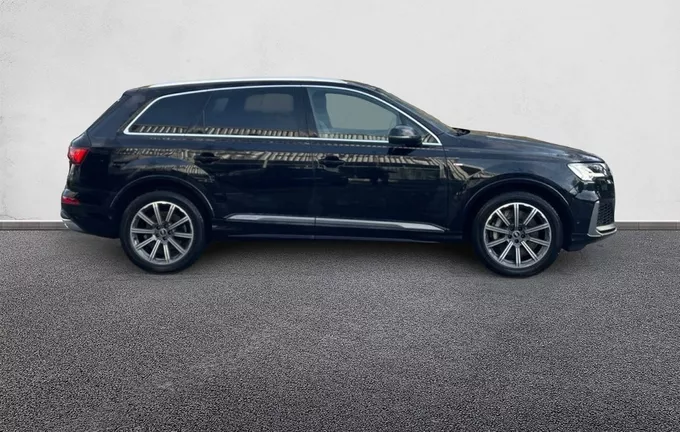 AUDI Q7 55 TFSI e 380 Tiptronic 8 Quattro S line extérieur côté droit 2122880