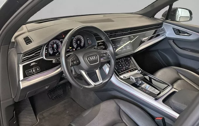 AUDI Q7 55 TFSI e 380 Tiptronic 8 Quattro S line photo 11 2122880