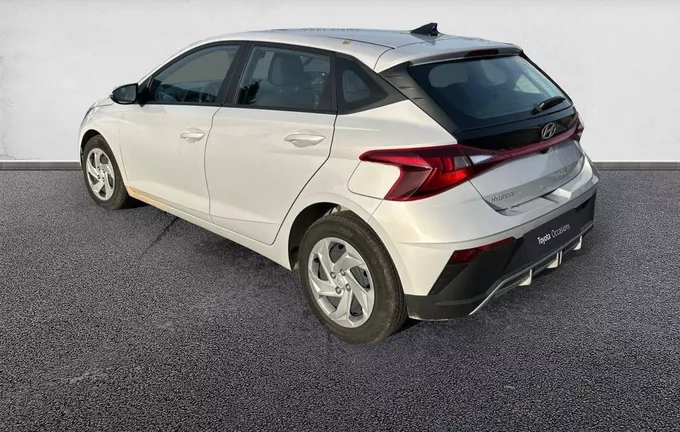 HYUNDAI I20 1.2 79 Initia extérieur trois quart arrière gauche 13478