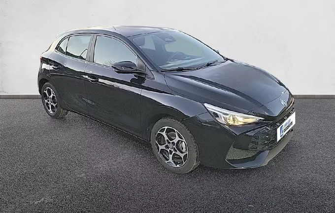 MG MG3 1.5 L Hybrid+ 195 ch Comfort extérieur trois quart avant droit 600923