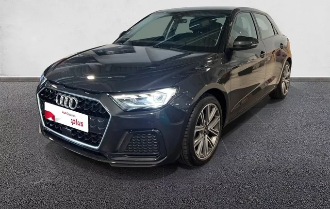 AUDI A1 Sportback 30 TFSI 116 ch S tronic 7 Design extérieur trois quart avant gauche 2127820