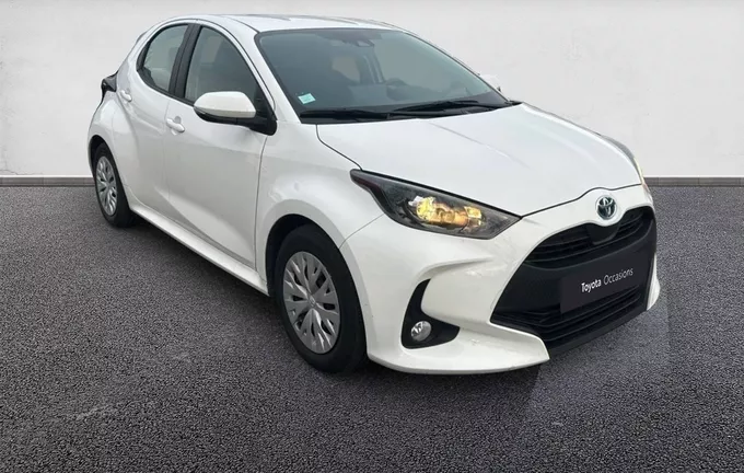 TOYOTA YARIS Hybride 116h Dynamic extérieur trois quart avant droit 1102893