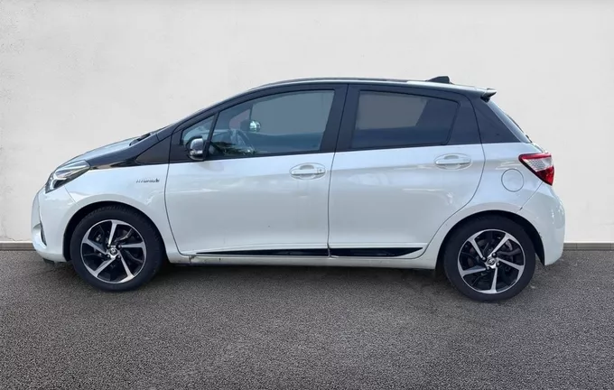 TOYOTA YARIS Hybride 100h Collection extérieur côté gauche 