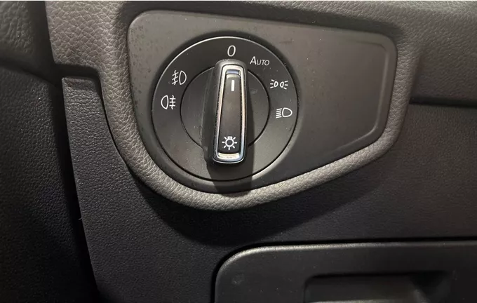 VOLKSWAGEN TOURAN 2.0 TDI 150 DSG7 7pl Style photo 20 2128673