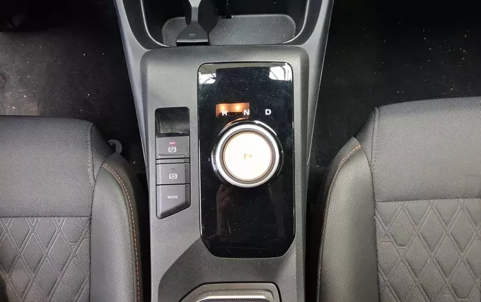 MG MG3 1.5 L Hybrid+ 195 ch Luxury photo 13 601300