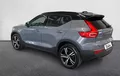 Miniature VOLVO XC40 T5 Recharge 180+82 ch DCT7 R-Design extérieur trois quart arrière gauche 2129222