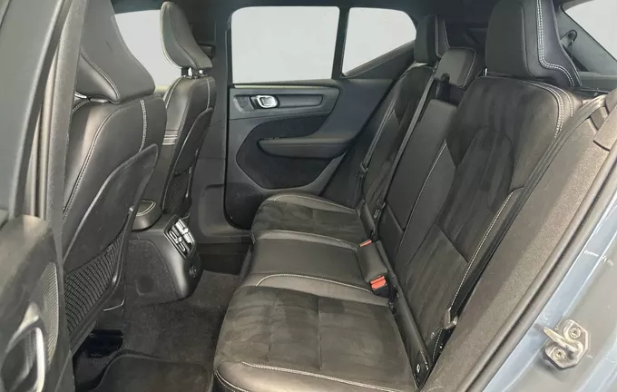 VOLVO XC40 T5 Recharge 180+82 ch DCT7 R-Design photo 17 2129222