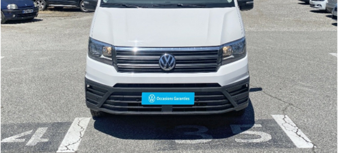 VOLKSWAGEN UTILITAIRES CRAFTER VAN 35 L4H3 2.0 TDI 140 CH BVA extérieur trois quart avant droit 105973