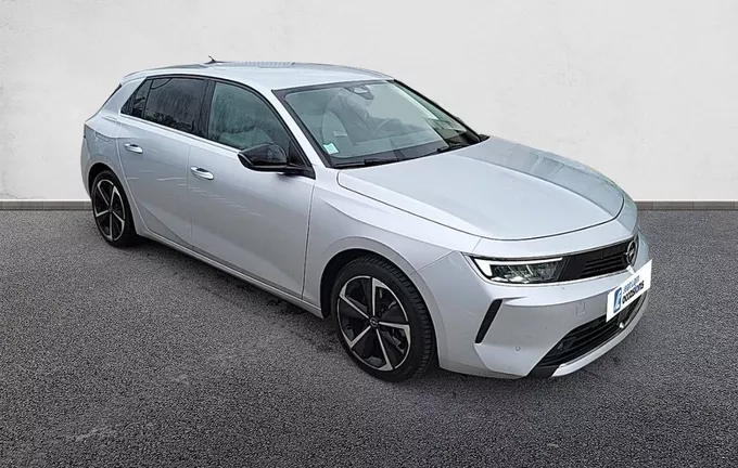 OPEL ASTRA Sports Tourer1.5 Diesel 130 ch BVA8 Elegance Business extérieur trois quart avant droit 2125695