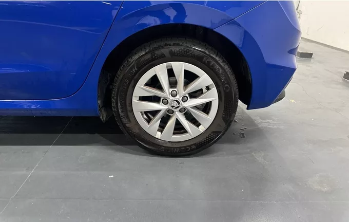 SKODA FABIA 1.0 TSI 95 ch BVM5 Ambition photo 12 2131754