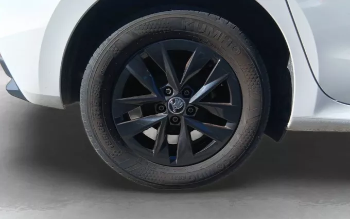 SKODA FABIA 1.0 MPI 80 ch BVM5 Ambition photo 9 2131806
