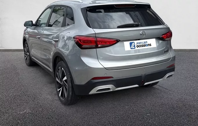 MG ZS 1.5 L Hybrid+ 197 ch Luxury extérieur trois quart arrière gauche 00000000000000000