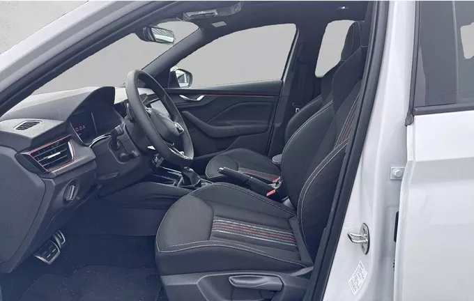 SKODA SCALA 1.0 TSI Evo 2 116 ch DSG7 Monte-Carlo extérieur trois quart arrière droit 9750