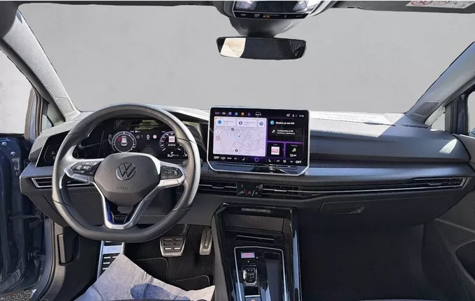 VOLKSWAGEN GOLF 1.5 eHybrid 272 DSG6 GTE extérieur trois quart avant droit 560510