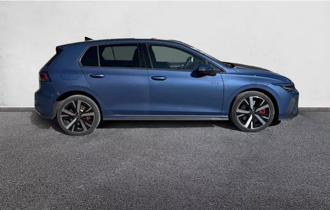 VOLKSWAGEN GOLF 1.5 eHybrid 272 DSG6 GTE extérieur côté droit 560510