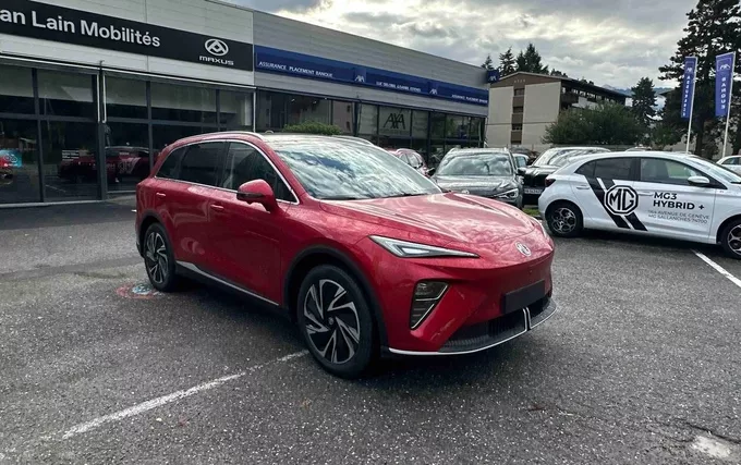 MG MGS6 EV MGS6 EV Luxury extérieur trois quart avant droit 9911
