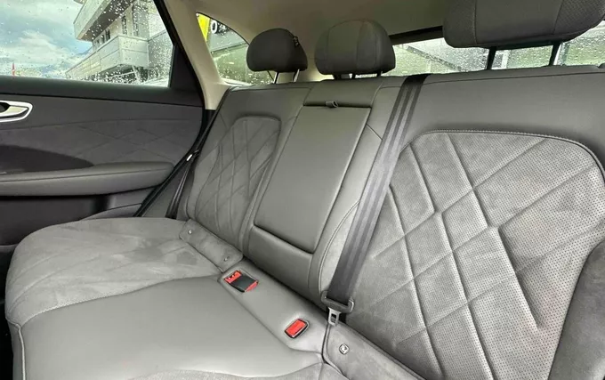 MG MGS6 EV MGS6 EV Luxury photo 17 9911