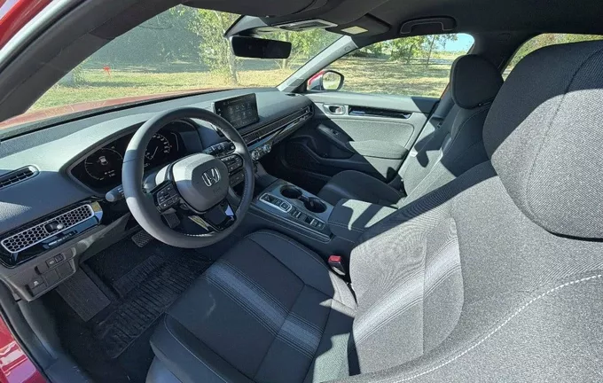 HONDA CIVIC e:HEV 2.0 i-MMD Executive photo 27 6346364