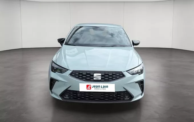 SEAT IBIZA 1.0 TSI 95 ch S/S BVM5 FR extérieur avant 1380