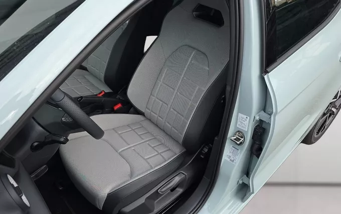 SEAT IBIZA 1.0 TSI 95 ch S/S BVM5 FR photo 11 1380