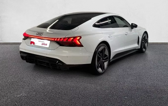 AUDI E-TRON GT 476 ch quattro Extended extérieur trois quart arrière droit 2113382
