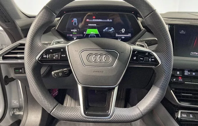 AUDI E-TRON GT 476 ch quattro Extended photo 12 2113382
