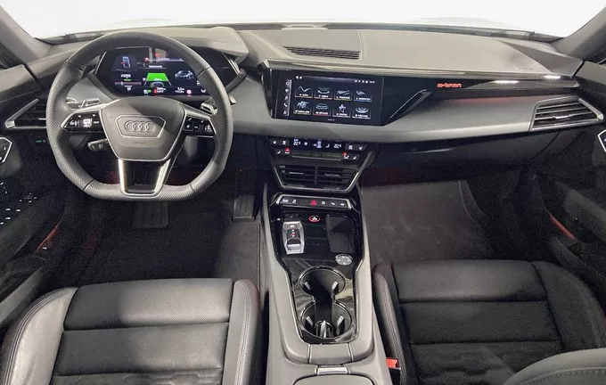 AUDI E-TRON GT 476 ch quattro Extended photo 18 2113382