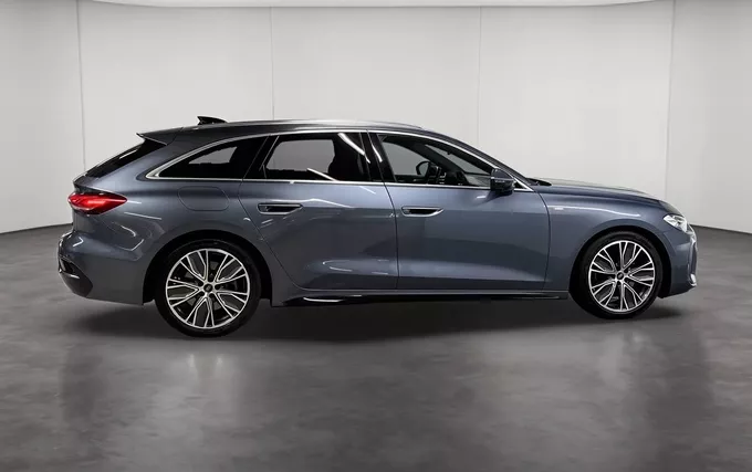 AUDI A5 Avant TDI Hybride 204 ch S tronic 7 Quattro S line extérieur côté droit 2132175